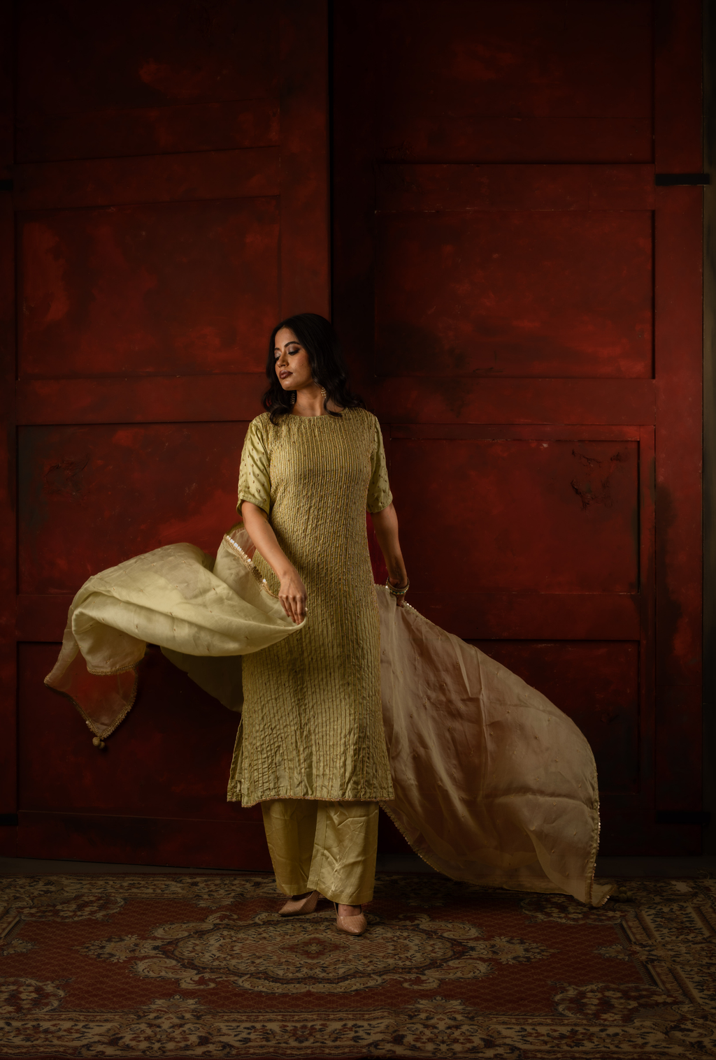 Noor-e-Resham Set