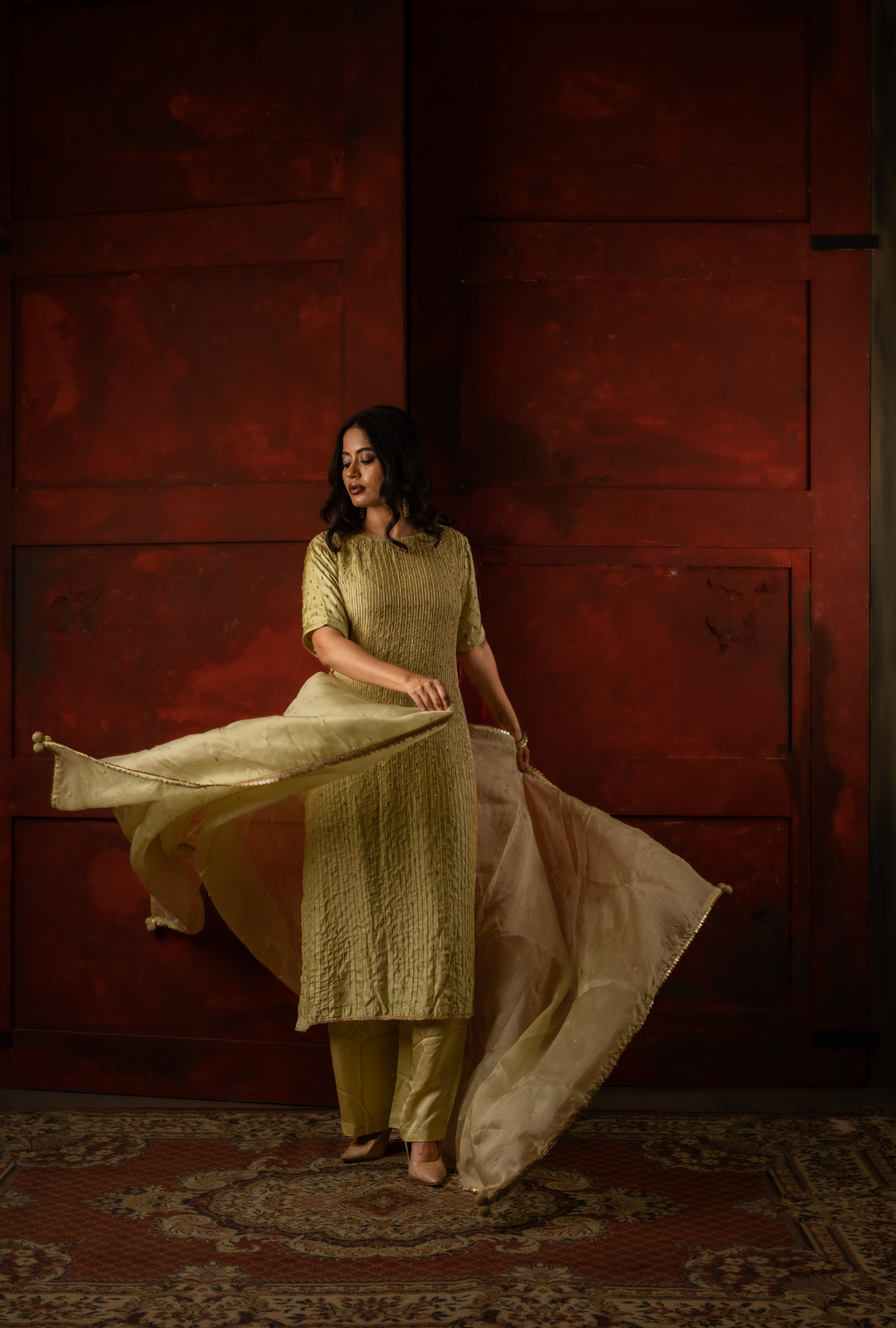 Noor-e-Resham Set