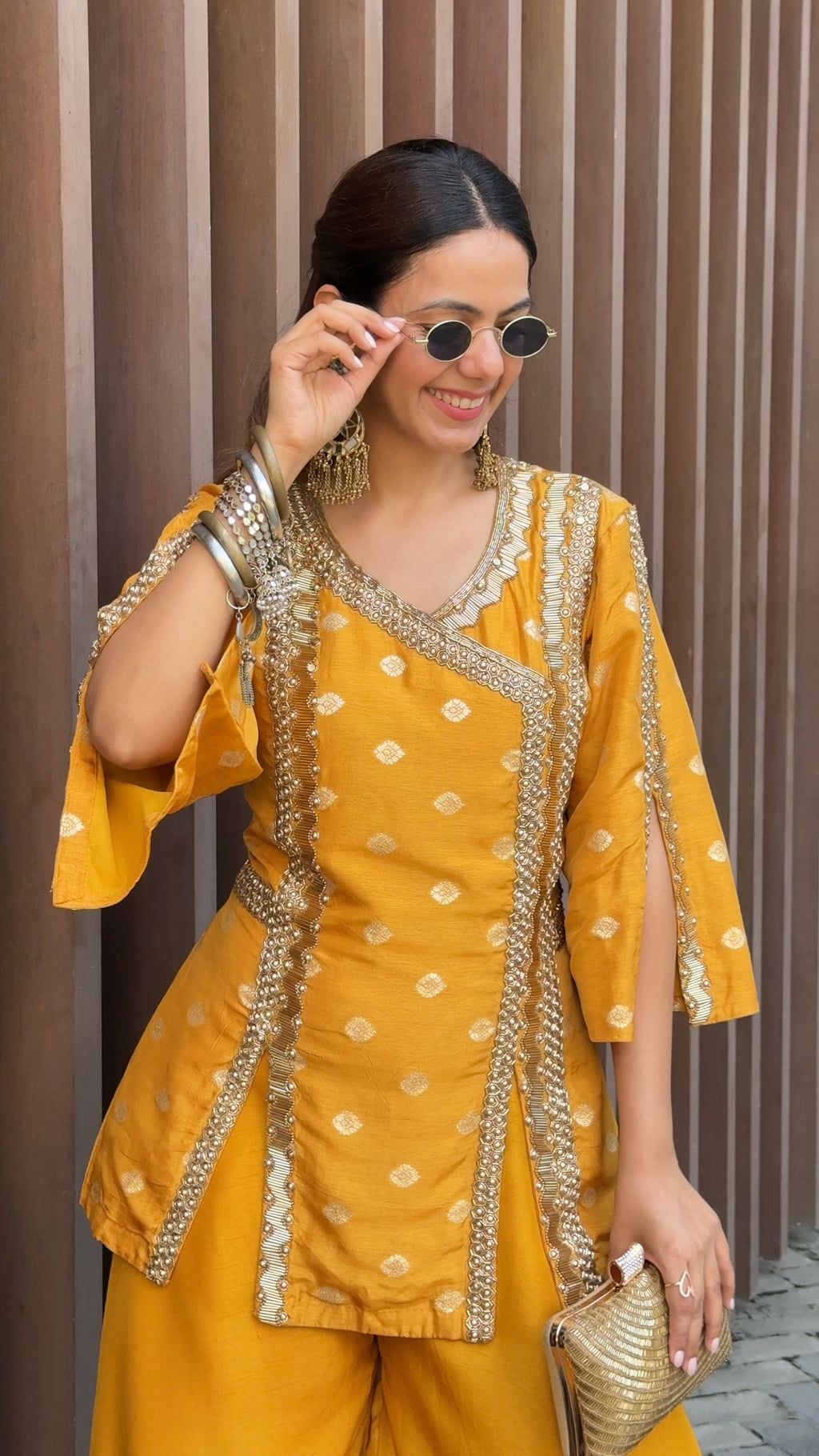 Gold Rivaayat Set