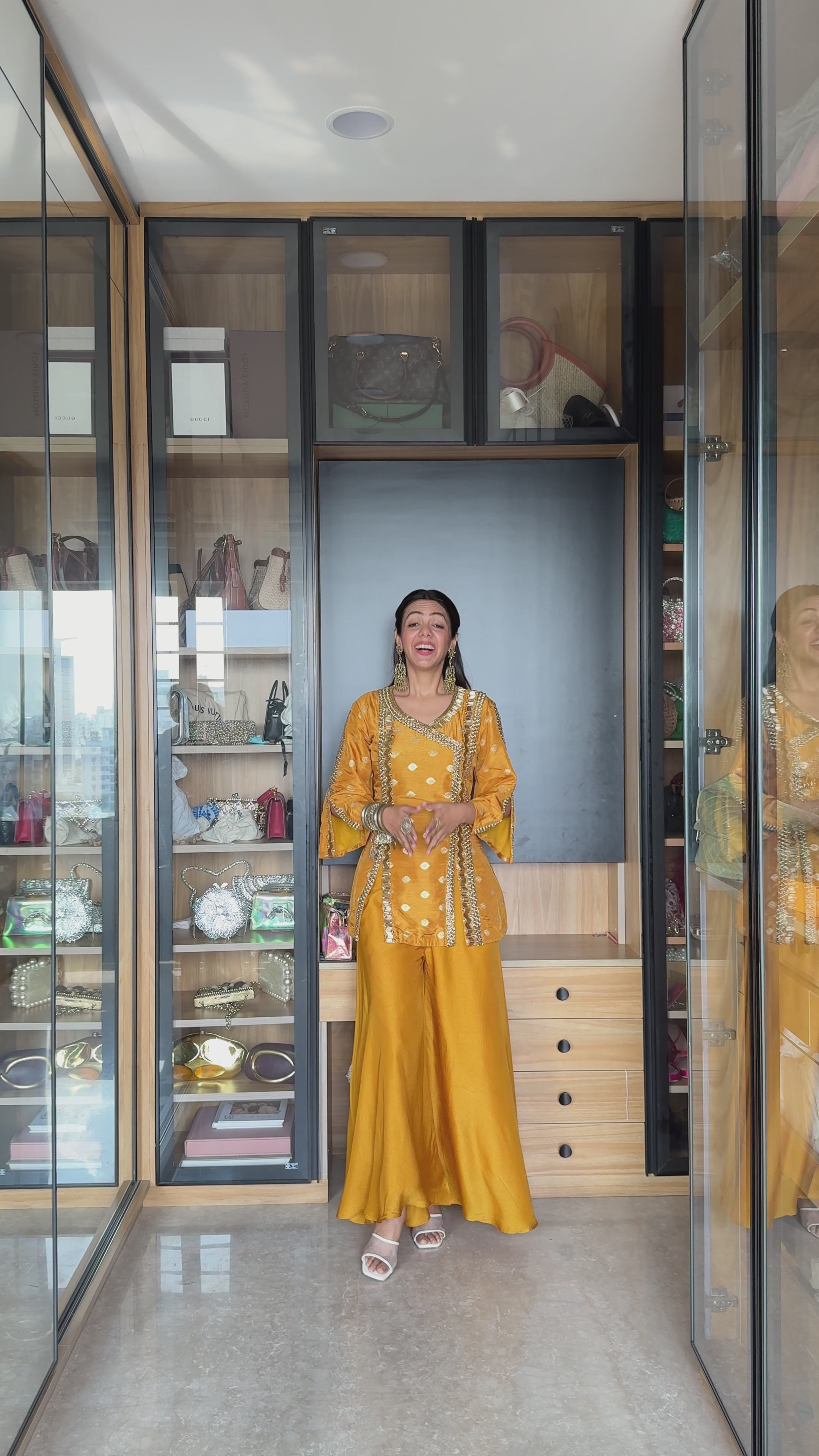 Gold Rivaayat Set